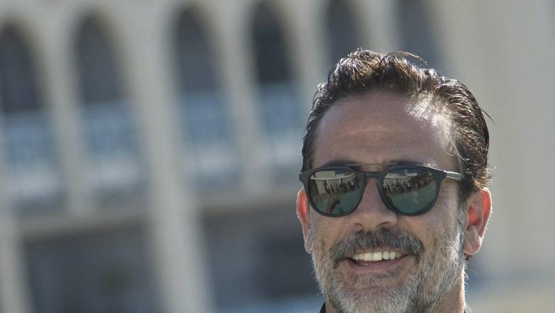 Jeffrey Dean Morgan spielt in "The Walking Dead" den gnadenlosen Bösewicht Negan. Jeffrey Dean Morgan spielt in "The Walking Dead" den gnadenlosen Bösewicht Negan.