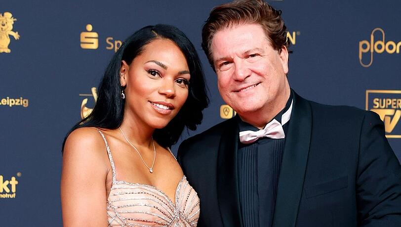 Francis Fulton-Smith und Salomea No&euml;mi wollen heiraten.