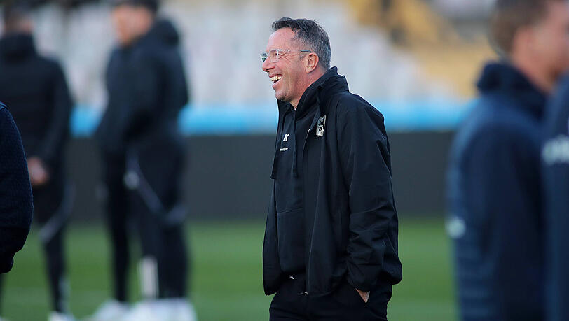 1860-Coach Markus Kauczinski gibt ein Tattooversprechen im Aufstiegsfall ab.