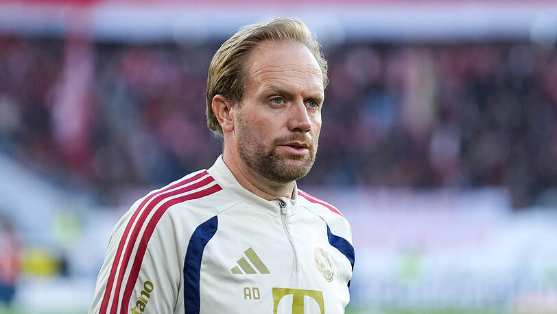 Er wird Kompany erneut vertreten: Aaron Danks. Er wird Kompany erneut vertreten: Aaron Danks.