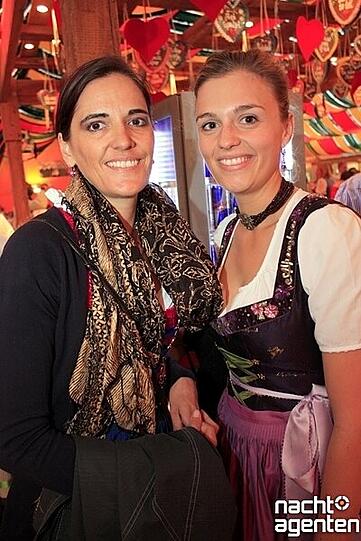 Dirndl, Lederhosen und viel Spaß: Die Party "Tracht und Pracht" am Samstag im Hippodrom auf der Theresienwiese. Mehr Bilder unter: www.nachtagenten.de.