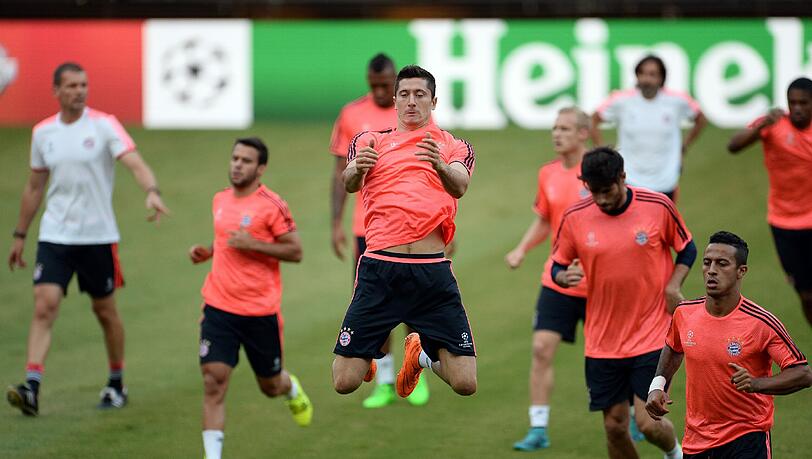 Olympiakos Piräus gegen FC Bayern München: Die Bilder vom Abschlusstraining der Bayern!