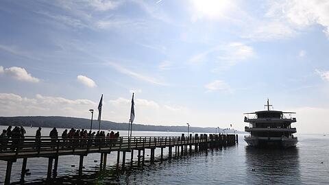 Die MS Starnberg wird ab Karfreitag wieder Touristen über den See schippern.