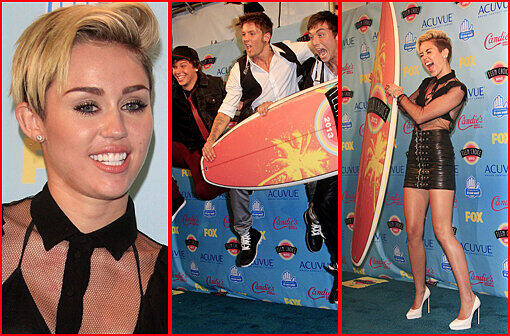 Miley Cyrus kam mal wieder im knappen Mini, Die US-Band Emblem3 macht nen Hüpfer: Hier kommen die Bilder von den Teen Choice Awards...