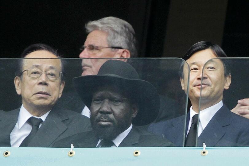 Japans Kronprins Naruhito ist extra gekommen.