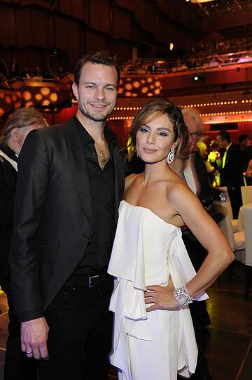 Nazan Eckes und Freund Julian Khol