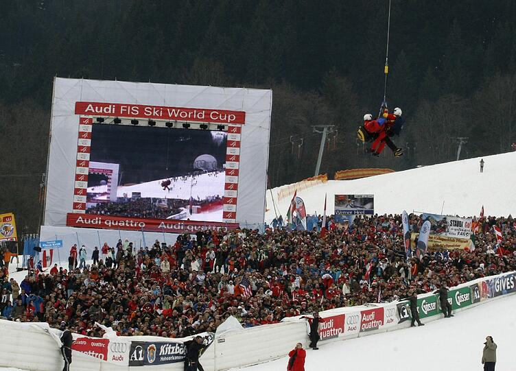 Macartney erholte er sich rasch und konnte das Krankenhaus bereits nach drei Tagen wieder verlassen. Er hatte keine Knochenverletzungen, nur zahlreiche Abschürfungen. Er wagte im Dezember 2008 ein Comeback in Lake Louise, mittlerweile ist er aber zurückgetreten.