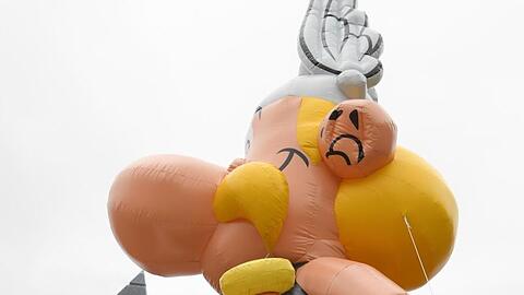 Eine übergroße aufblasbare Asterix-Figur auf dem Gelände der Frankfurter Buchmesse (2017).