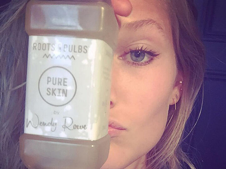 Topmodel Toni Garrn liebt den Beauty-Drink