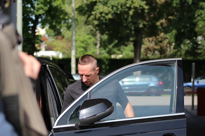 Die Bilder vom ersten Auftritt von Carlo Ancelotti an der Säbener Straße.