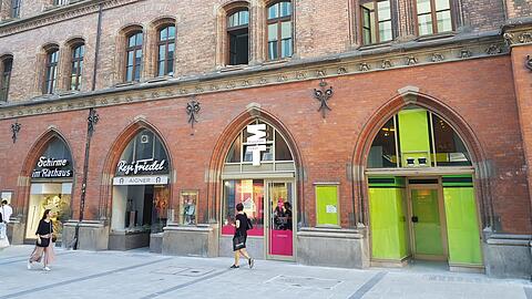 An der Dienerstraße stehen gerade Geschäfte leer.