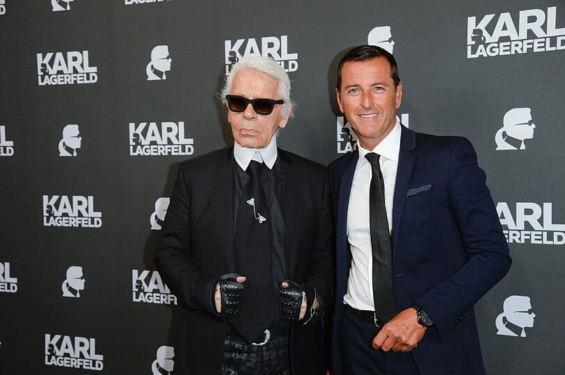 Der Maestro himself: Gastgeber Karl Lagerfeld (l) mit seinem Geschäftsführer Pier Paolo Righi.