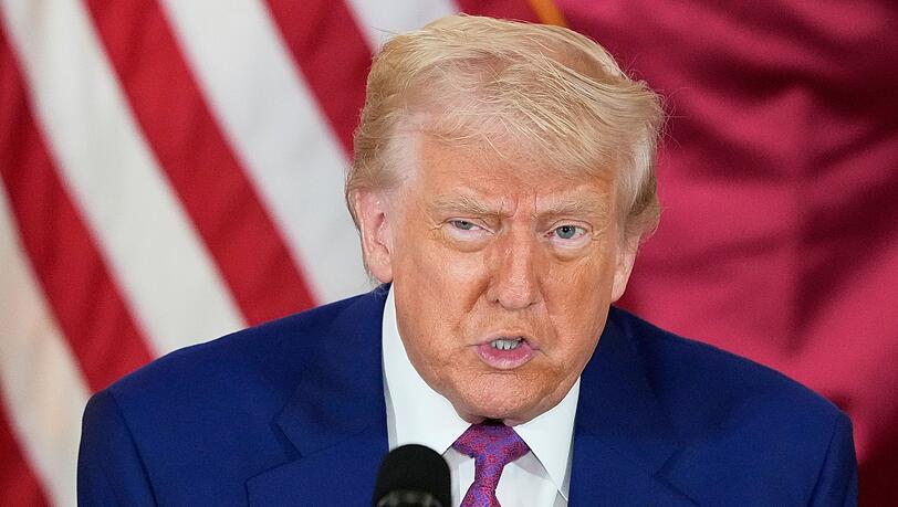 US-Präsident Trump äußerte sich optimistisch zu den Atom-Gesprächen mit dem Iran - und drohte Teheran gleichzeitig erneut für den Fall des Scheiterns der Verhandlungen.