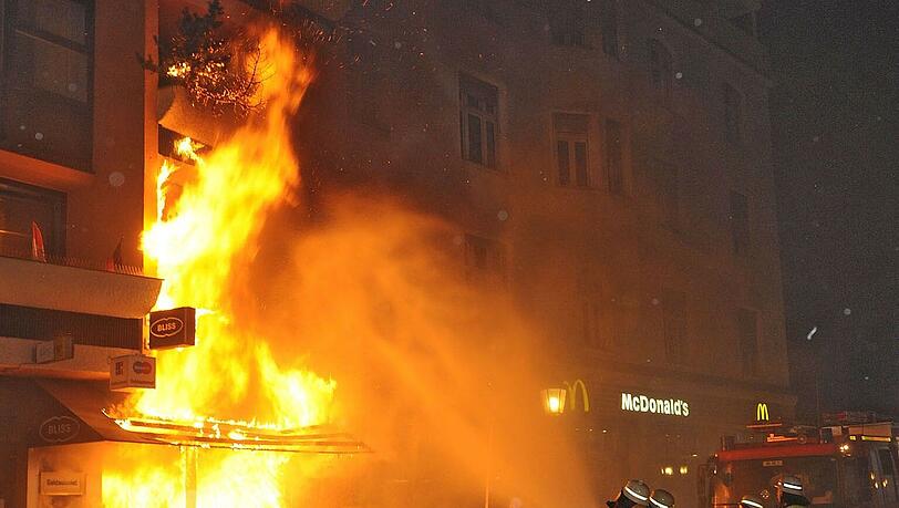 Die Münchner Feuerwehr braucht in den nächsten Jahrzehnten neue Feuerwachen. Die Münchner Feuerwehr braucht in den nächsten Jahrzehnten neue Feuerwachen.