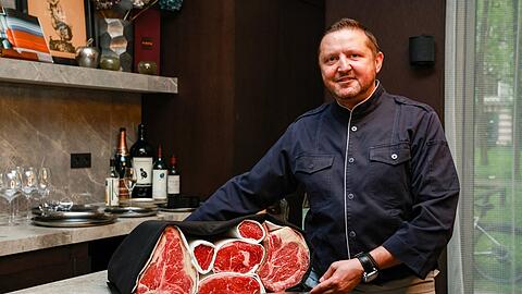 George Bet&aacute;k hat die "George Prime Steak & Raw Bar" gegr&uuml;ndet. Er m&ouml;chte sich vom eher bodenst&auml;ndigen Image hiesiger Steak-Lokale absetzen, sagt er.