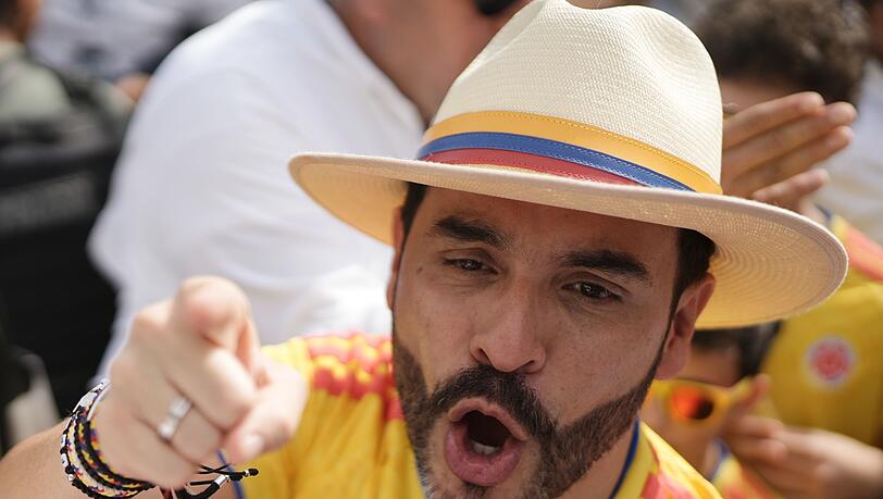 Abelardo de la Espriella steht vor einem Sieg bei der Präsidentenwahl. Abelardo de la Espriella steht vor einem Sieg bei der Präsidentenwahl.
