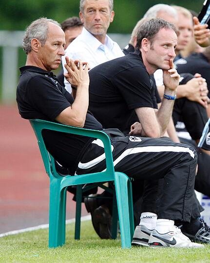 Die Neuzugänge der Löwen bei ihrem ersten Auftritt: Stoppelkamp und Tomasov überzeugen beim Testspiel gegen den FC Leutkirch.