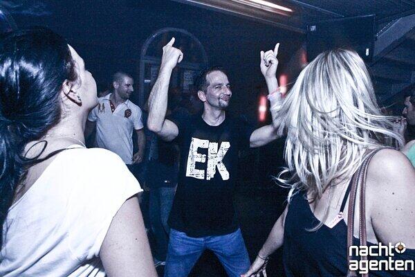 So wild feiert sich München durch das Wochenende. Das Ampere feiert sein fünfjähriges Bestehen mit der Party "High five". Mehr Bilder gibt es unter: www.nachtagenten.de