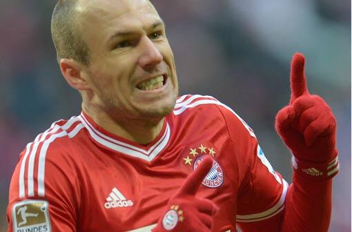 Arjen Robben jubelt nach seinem Treffer zum 1:0 für den FC Bayern München im Spiel gegen Eintracht Braunschweig.