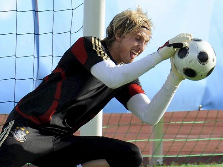 Möglicherweise ein Kandidat für den FC Bayern: Leverkusens Keeper René Adler, die aktuelle Nummer eins im deutschen Tor.