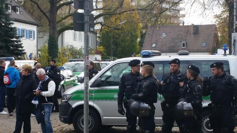 Impressionen vor dem Münchner Derby.