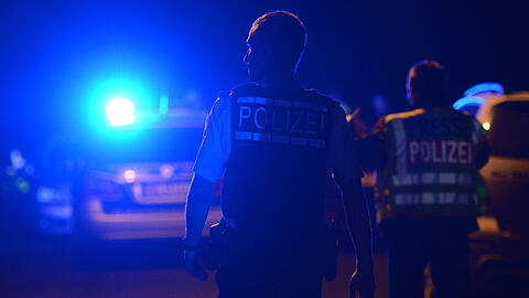 Die Polizei konnte den Freigänger schließlich festnehmen. (Symbolfoto)