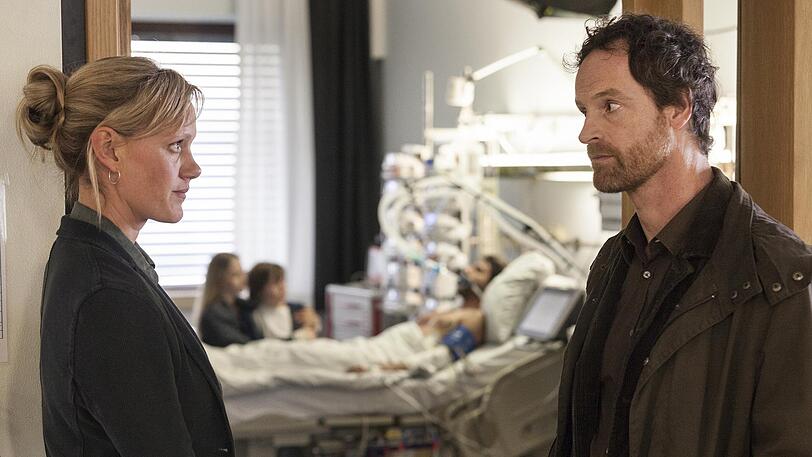 Szenen aus "Schwerelos": Der ARD-Tatort aus Dortmund mit Kommissar Faber.