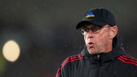 Trainer Ralf Rangnick und Manchester United kamen nicht über ein 1:1 in Burnley hinaus.