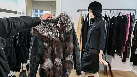 Pelze sind wieder salonf&auml;hig - vor allem, wenn es gebrauchte St&uuml;cke sind.
