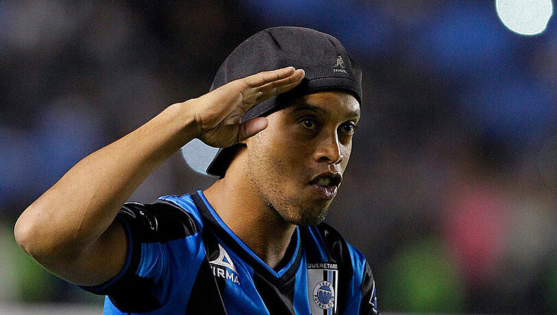 Der Brasilianer Ronaldinho hat er kürzlich seinen Vertrag beim mexikanischen Klub Querétaro FC aufgelöst. Der Brasilianer Ronaldinho hat er kürzlich seinen Vertrag beim mexikanischen Klub Querétaro FC aufgelöst.