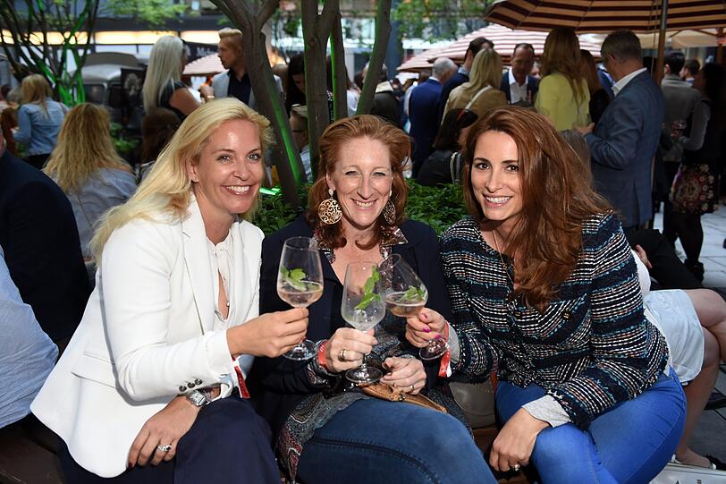 Christina Brugger, Ilka Prinzessin zur Lippe Weißenfeld und Tanja Kratzel
