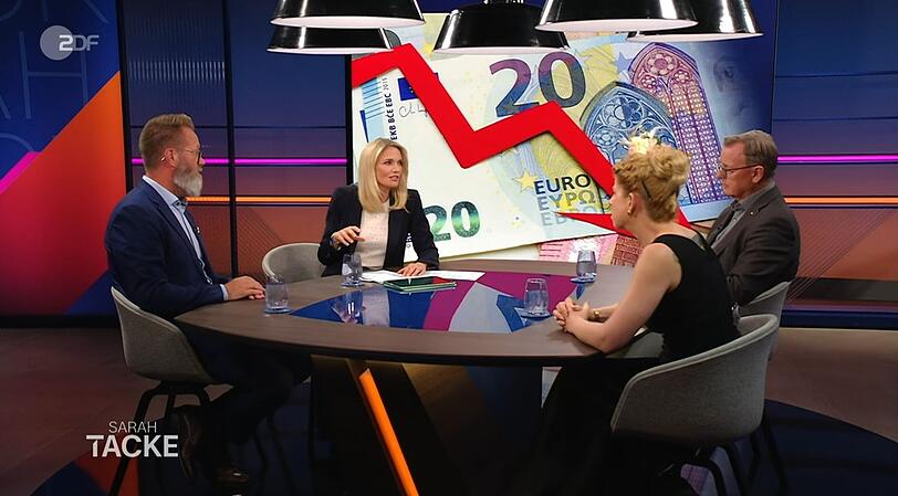 Am Donnerstagabend sprach Sarah Tacke (Mitte) mit ihren Gästen im ZDF über das Thema: "Mehr arbeiten, weniger krank sein - rettet das Deutschland?" Am Donnerstagabend sprach Sarah Tacke (Mitte) mit ihren Gästen im ZDF über das Thema: "Mehr arbeiten, weniger krank sein - rettet das Deutschland?"