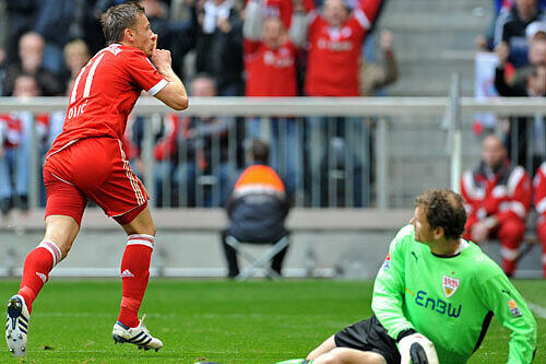 Hier hatte Stuttgart noch das Nachsehen: 1:0 durch Olic.