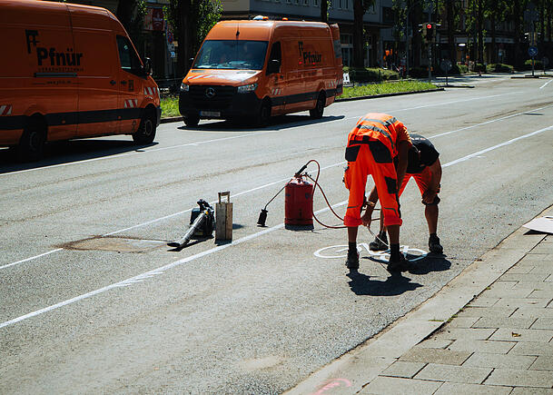 Die Lindwurmstraße hat einen neuen Fahrradstreifen.