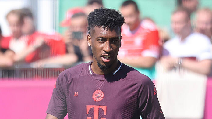 Kingsley Coman beim Training des FC Bayern am Mittwoch.