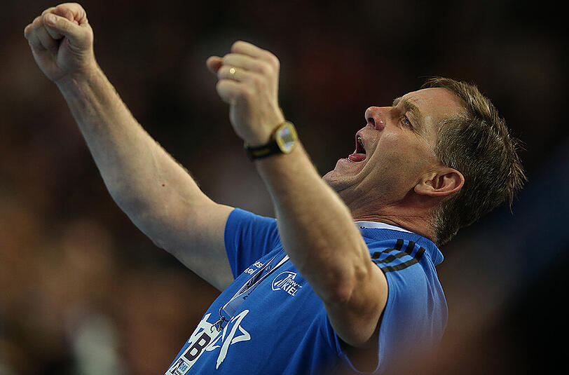 Immer mit vollem Elan an der Seitenlinie: Alfred Gislason, Trainer vom THW Kiel.