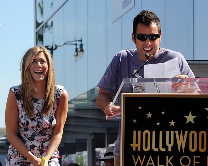 Der 2462. Stern auf dem Walk of Fame ehrt die Schauspielerin Jennifer Aniston. Die Bilder von der Zeremonie am Mittwoch.