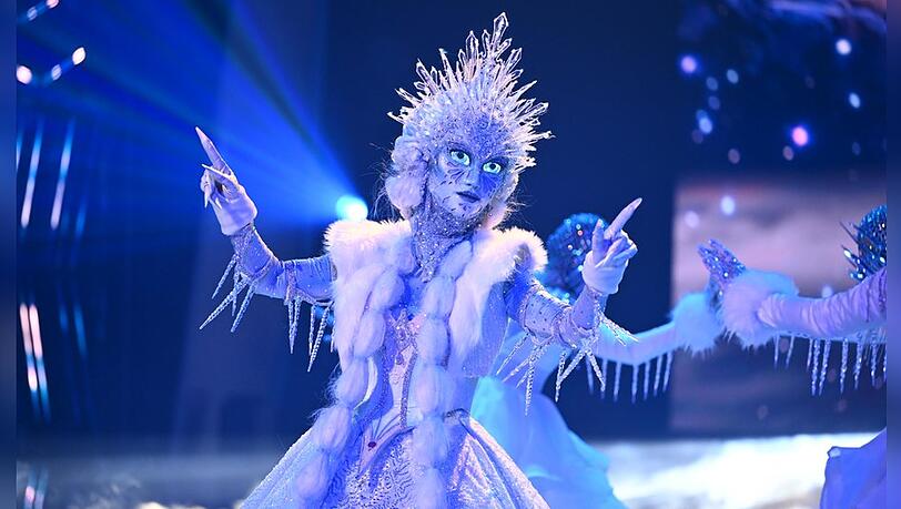 Die Eisprinzessin konnte mit ihrer Performance bei "The Masked Singer" überzeugen. Unter dem Kostüm verbarg sich eine bekannte Rocksängerin.