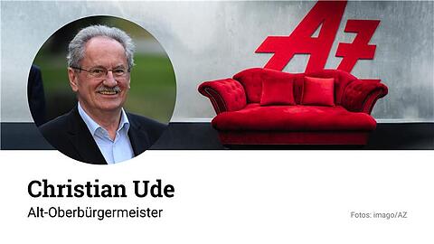 Auf der roten Couch nimmt Platz Christian Ude – am 16. November 2025 im Deutschen Theater.