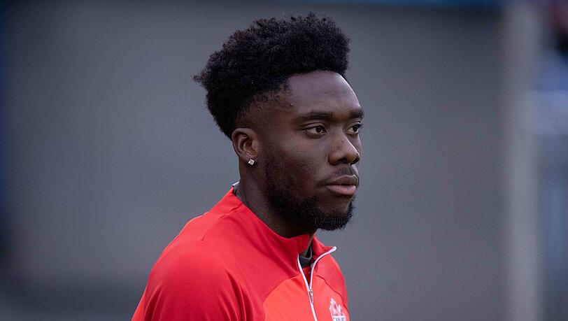 Alphonso Davies nimmt mit Kanada an der WM in Katar teil.
