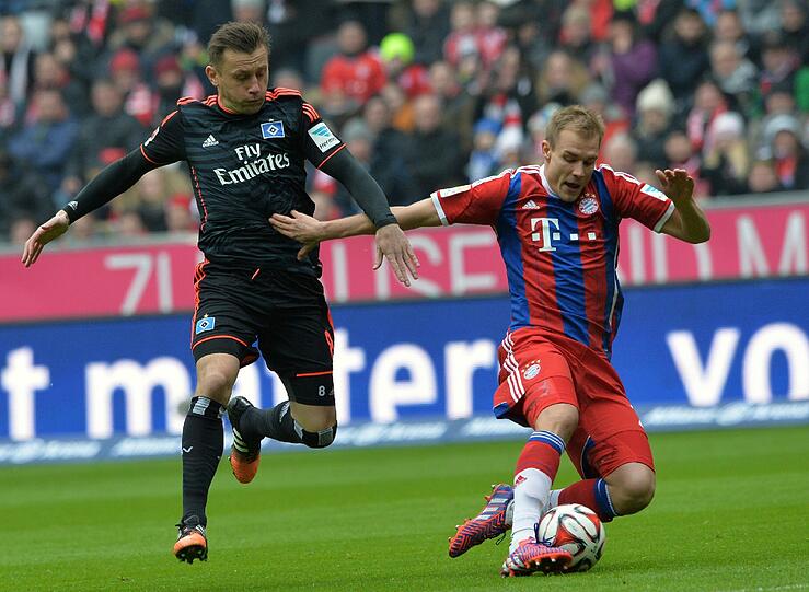 HOLGER BADSTUBER: Zwei Jahre war der Innenverteidiger fast weg vom Fenster. Die vielen Verletzungen, immer wieder neue Rückschläge...