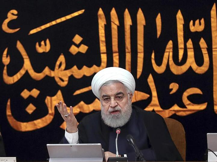 Präsident des Irans, Hassan Ruhani, droht den Verhandlungspartnern.