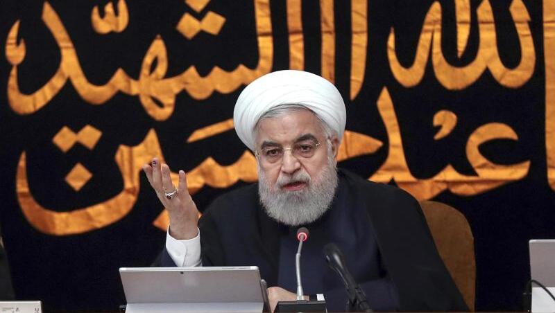Präsident des Irans, Hassan Ruhani, droht den Verhandlungspartnern. Präsident des Irans, Hassan Ruhani, droht den Verhandlungspartnern.