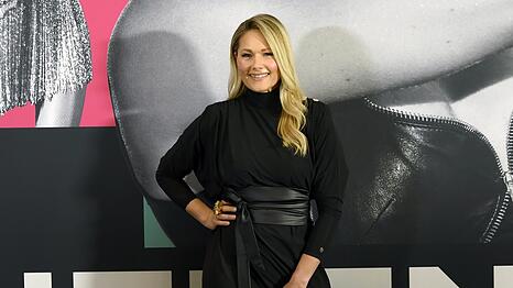 Strahlend und top in Form: Helene Fischer zeigt sich nach ihrer Babypause im Münchner „Rosewood Hotel“ zur Pressekonferenz für ihre geplante "360°-Jubiläumstour".