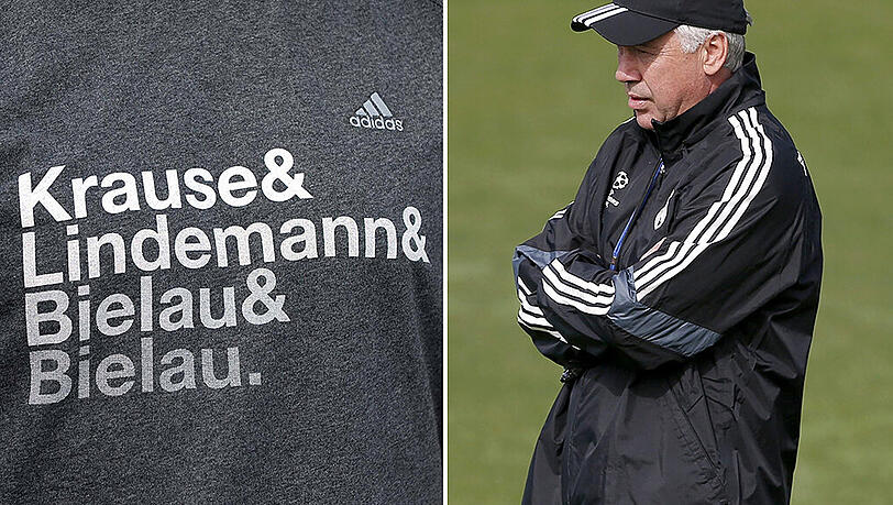 Jenas damaliger Trainer Heiko Weber trug bei einem Testspiel gegen den FC Bayern am 14. Juli 2011 ein Trikot mit den Namen der Europapokal-Torschützen vom 4:0 gegen den AS Rom mit dem heutigen Bayern-Trainer Carlo Ancelotti (rechts). Jenas damaliger Trainer Heiko Weber trug bei einem Testspiel gegen den FC Bayern am 14. Juli 2011 ein Trikot mit den Namen der Europapokal-Torschützen vom 4:0 gegen den AS Rom mit dem heutigen Bayern-Trainer Carlo Ancelotti (rechts).