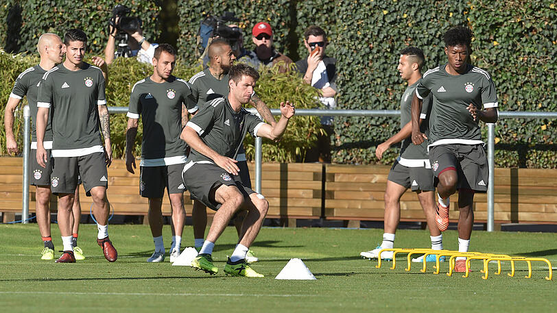 Der Tag vor dem Champions-League-Neustart von Triple-Triumphator Jupp Heynckes: Die Bilder vom Abschlusstraining des FC Bayern vor dem Heimspiel gegen Celtic Glasgow.