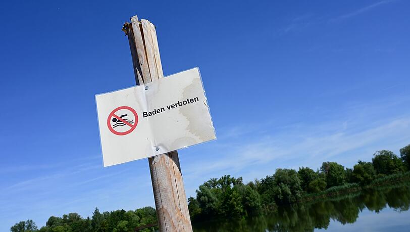 Im September wurde wegen zu vielen Fäkalkeimen Baden im Zusmarshauser Rothsee verboten. (Symbolbild) Im September wurde wegen zu vielen Fäkalkeimen Baden im Zusmarshauser Rothsee verboten. (Symbolbild)