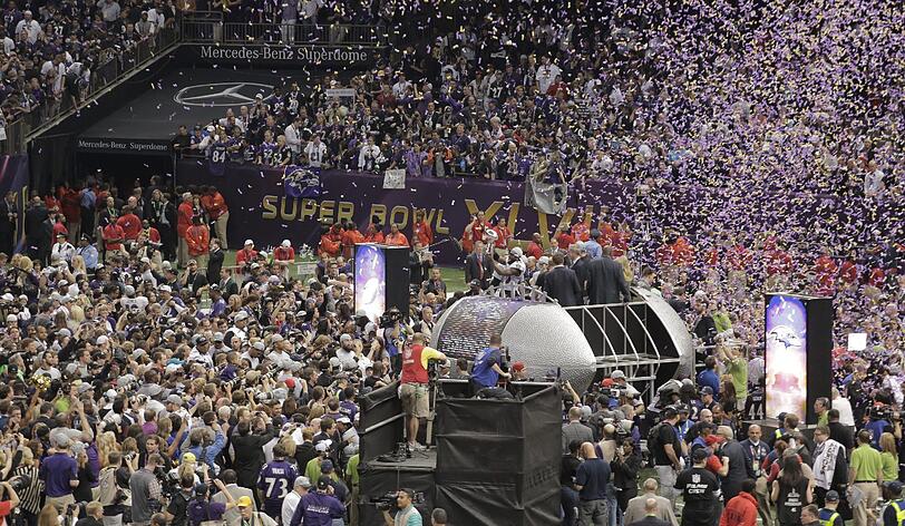 Die Footballer der Baltimore Ravens haben in New Orleans den Super Bowl gewonnen - und feiern ihren Sieg ausgiebig.
