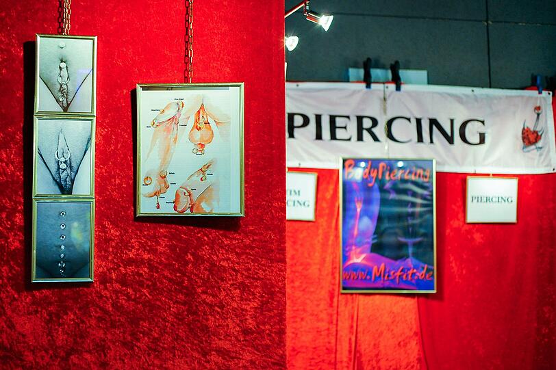 "Eros und Amore": Die heißen Bilder von der Erotikmesse in der Olympiahalle!