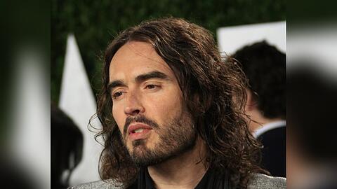 Russell Brand sieht sich mit massiven Vorwürfen konfrontiert.